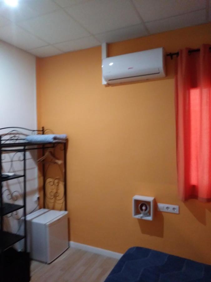 Colors Rooms Valenza Esterno foto